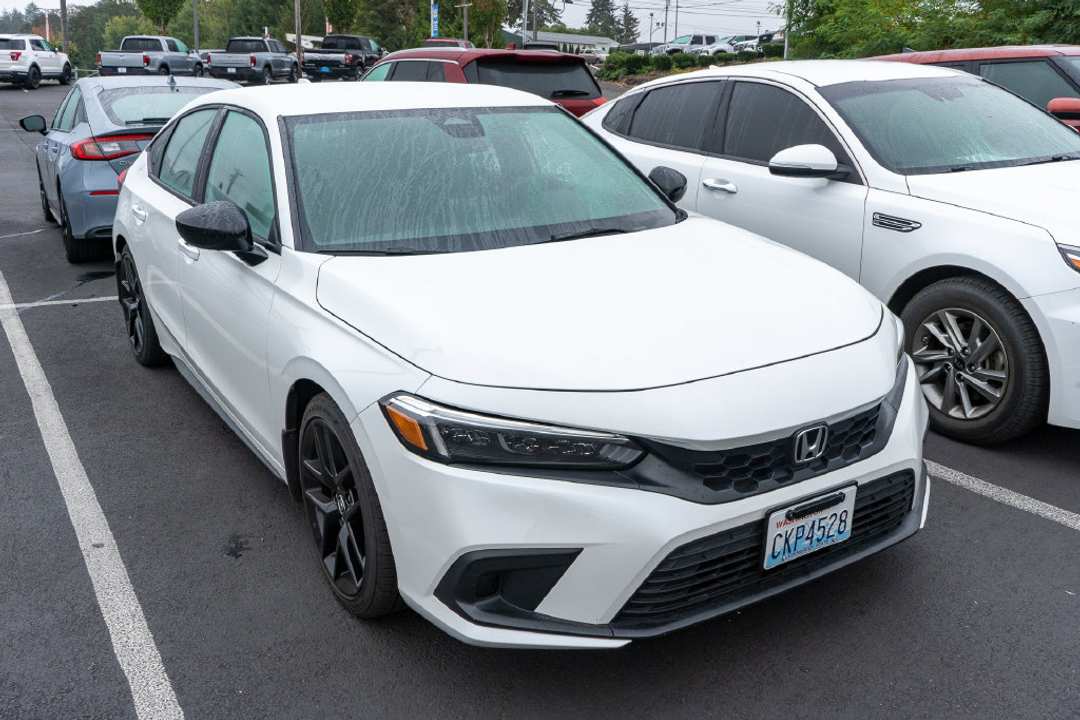 2024 Honda Civic Sport - Image 3