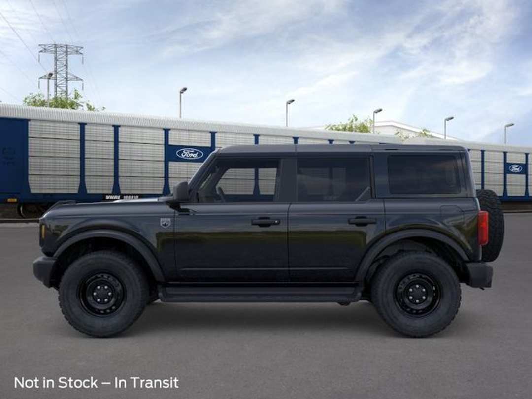 2026 Ford Bronco Big Bend - Image 3