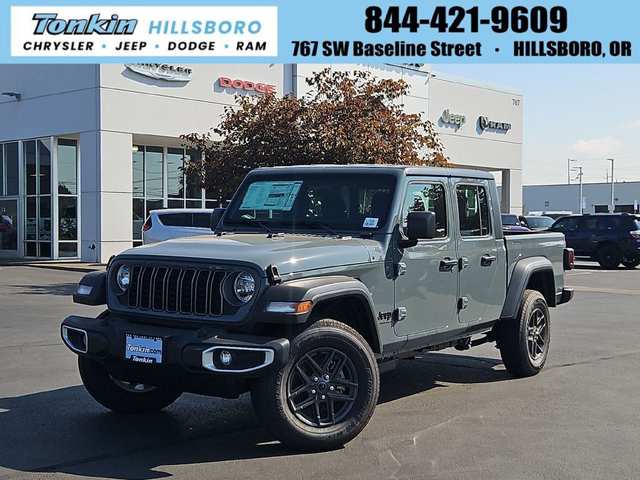 2026 Jeep Gladiator Sport