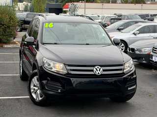 2016 Volkswagen Tiguan S