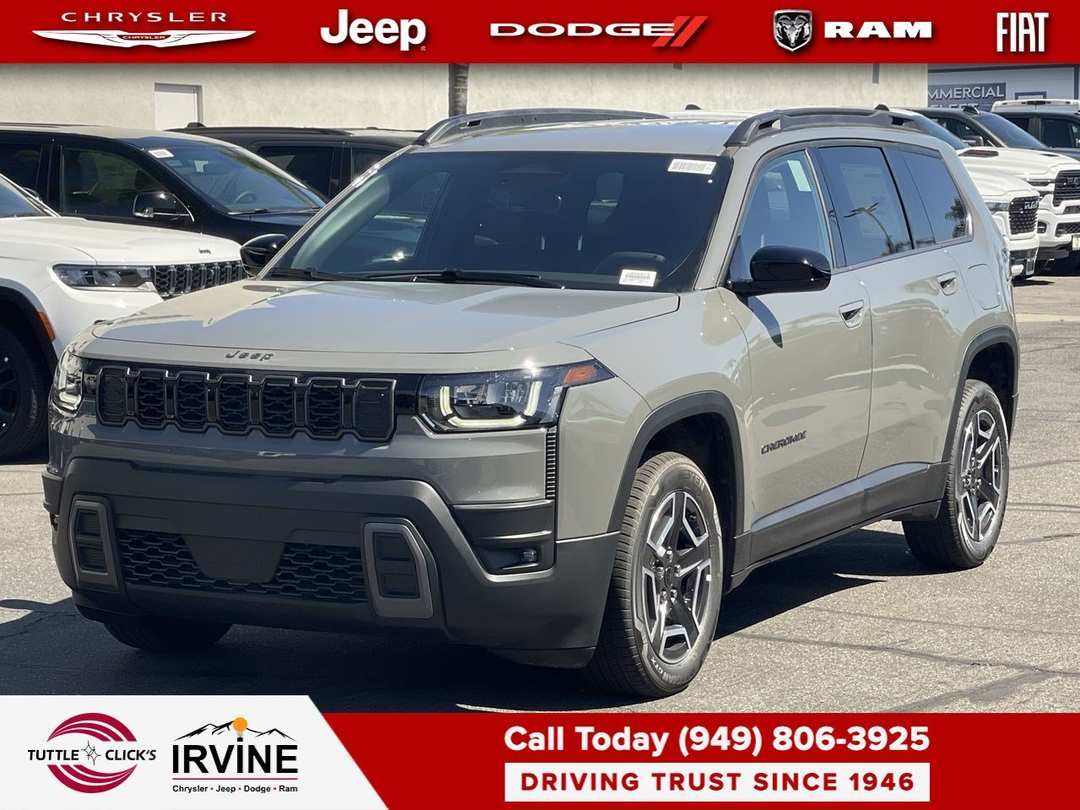 2026 Jeep Cherokee Laredo - Image 3