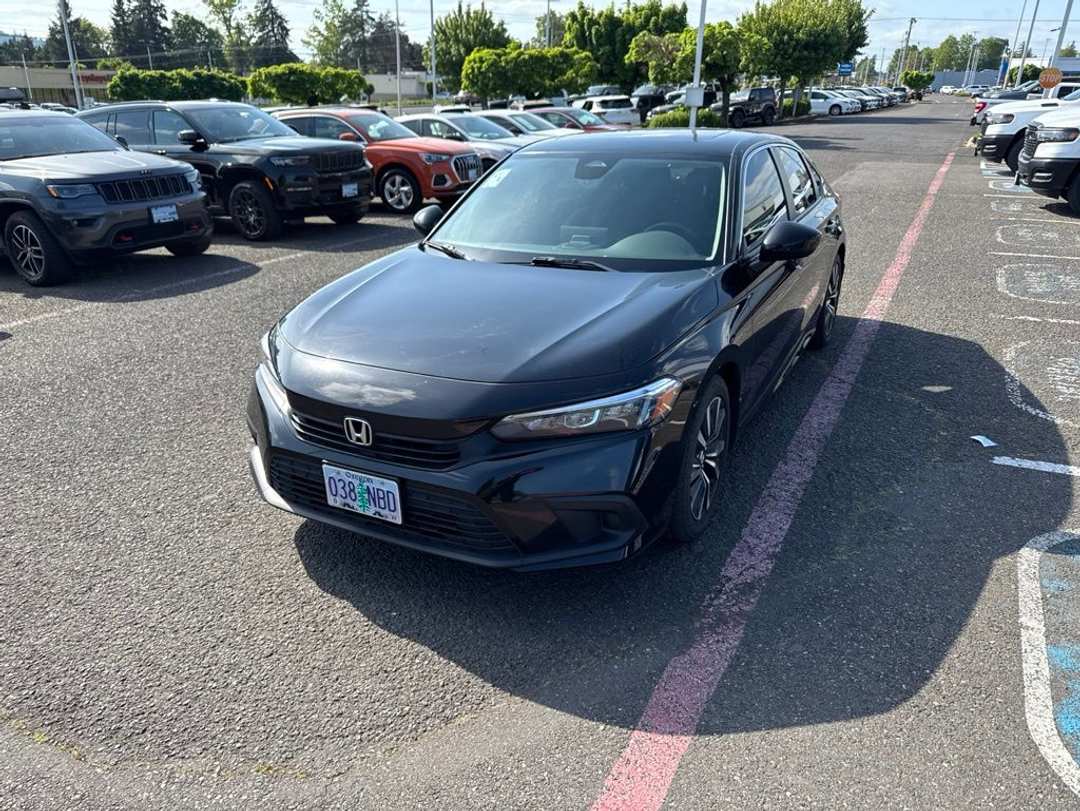 2022 Honda Civic EX - Image 3