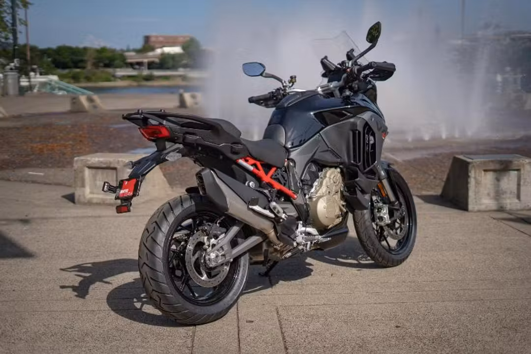 2027 Ducati Mts V4S - Image 2