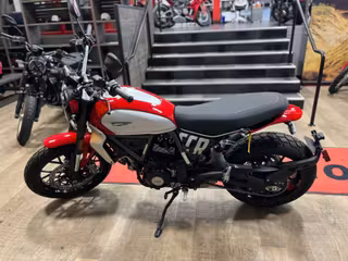 2025 Ducati Scr Icon - Demo