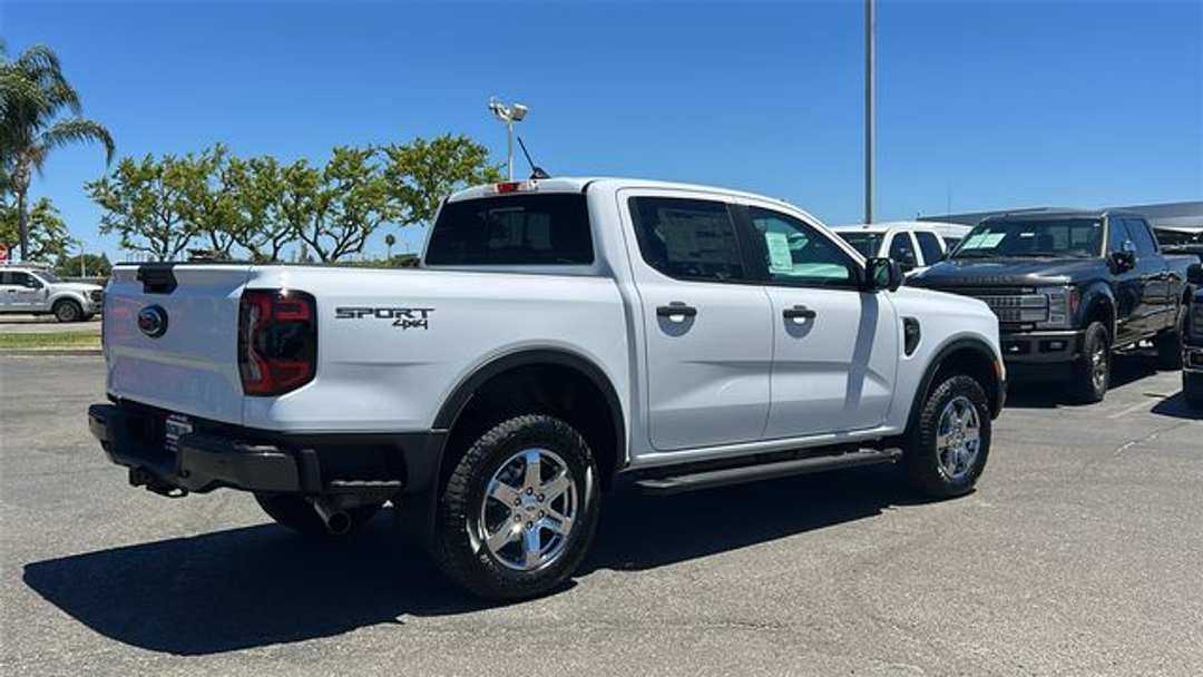 2026 Ford Ranger XLT - Image 3