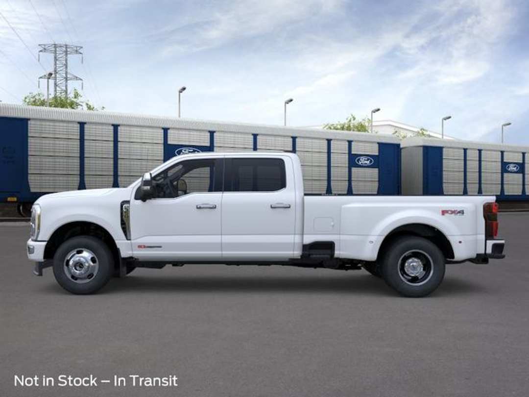 2026 Ford F-350Sd Platinum - Image 3
