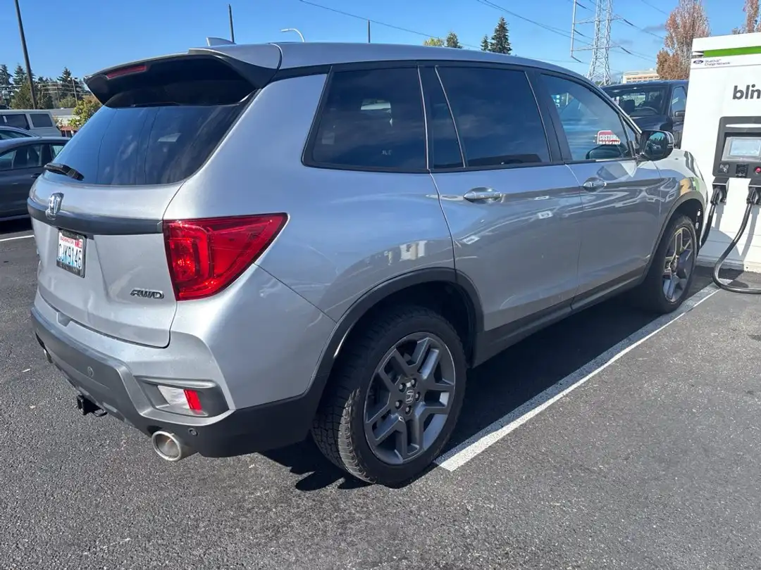 2023 Honda Passport EXL - Image 3