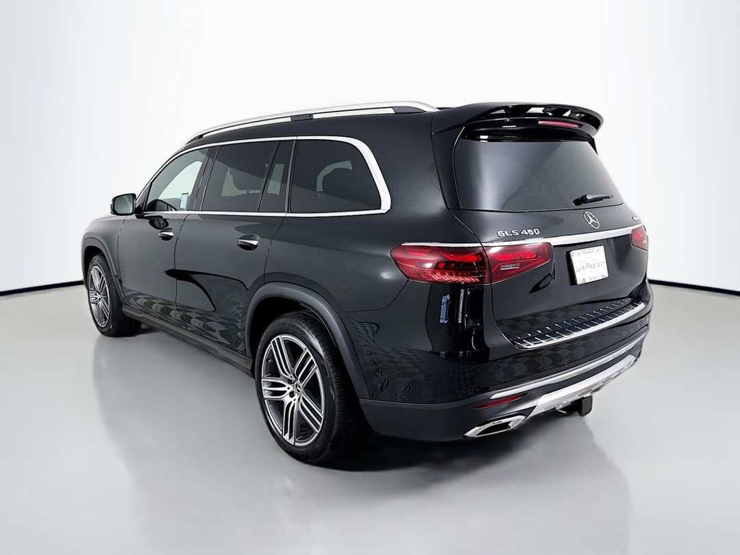 2025 Mercedes-Benz GLS GLS 450 - Image 3