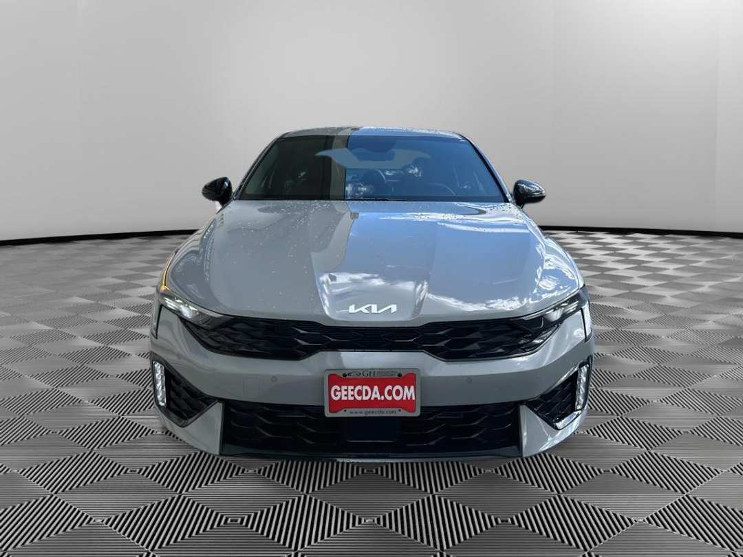 2026 Kia K5 GTLine - Image 2