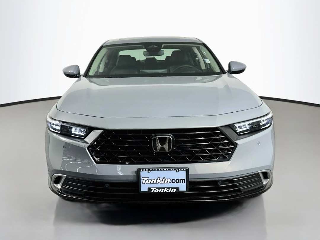 2026 Honda Accord Hybrid Touring - Image 2