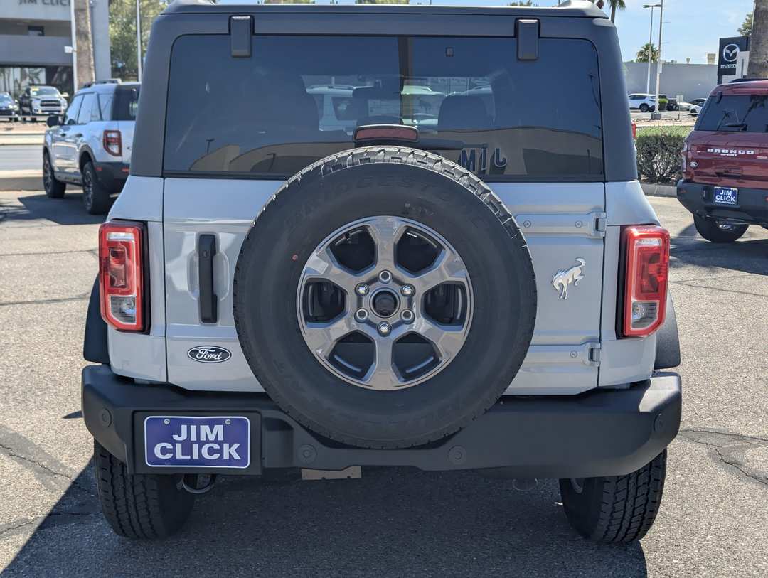 2026 Ford Bronco Big Bend - Image 3