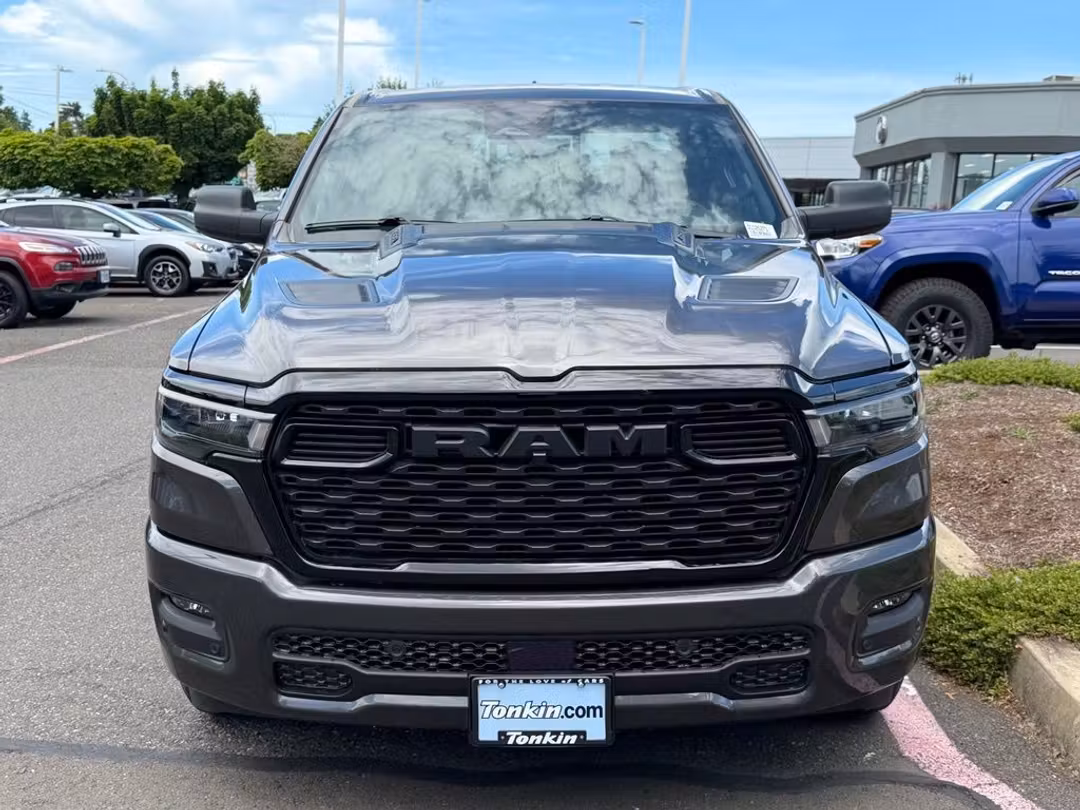 2026 Ram 1500 Express - Image 3