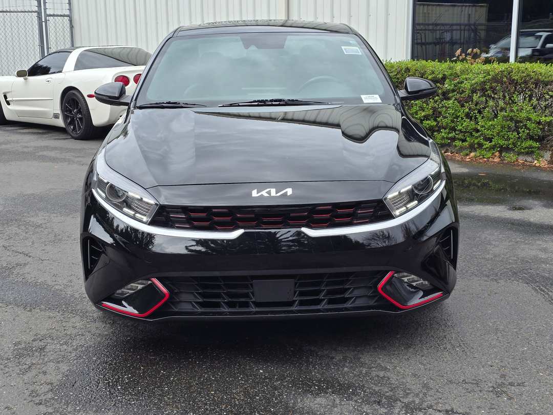 2023 Kia Forte GTLine - Image 2