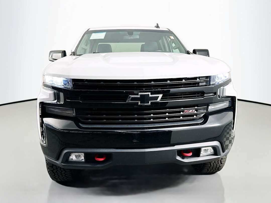 2019 Chevrolet Silverado 1500 LT Trail Boss - Image 2