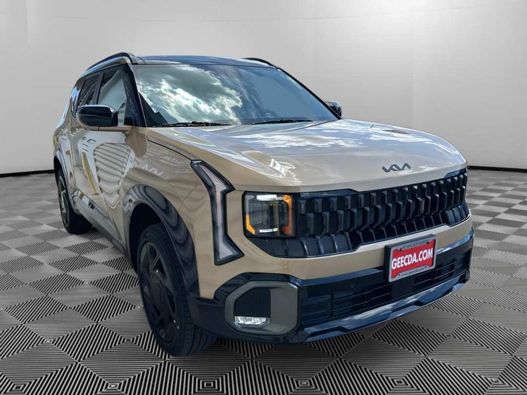 2027 Kia Seltos XLine SX - Image 3