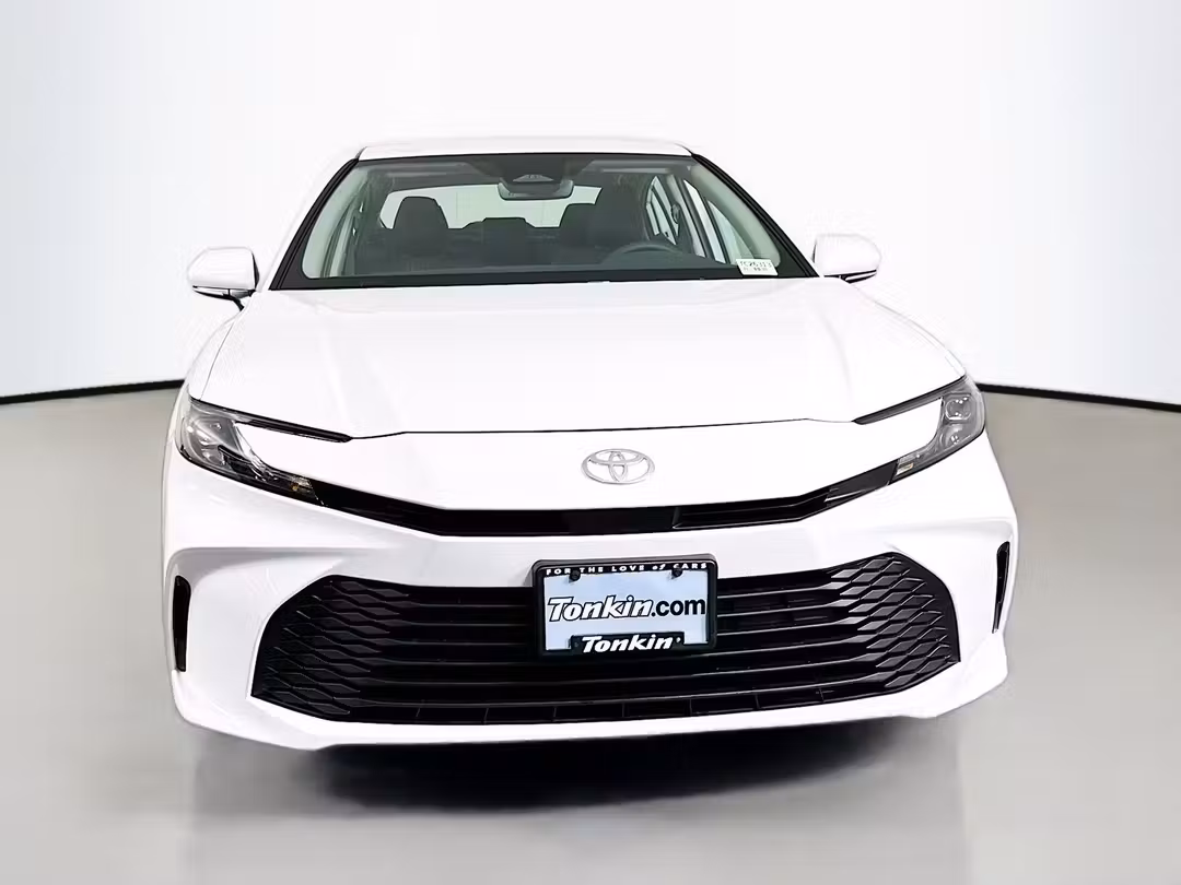 2026 Toyota Camry XSE - Image 2
