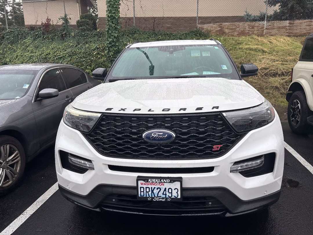 2020 Ford Explorer ST - Image 2