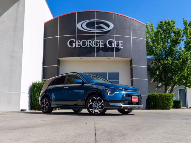 2026 Kia Niro SX Touring