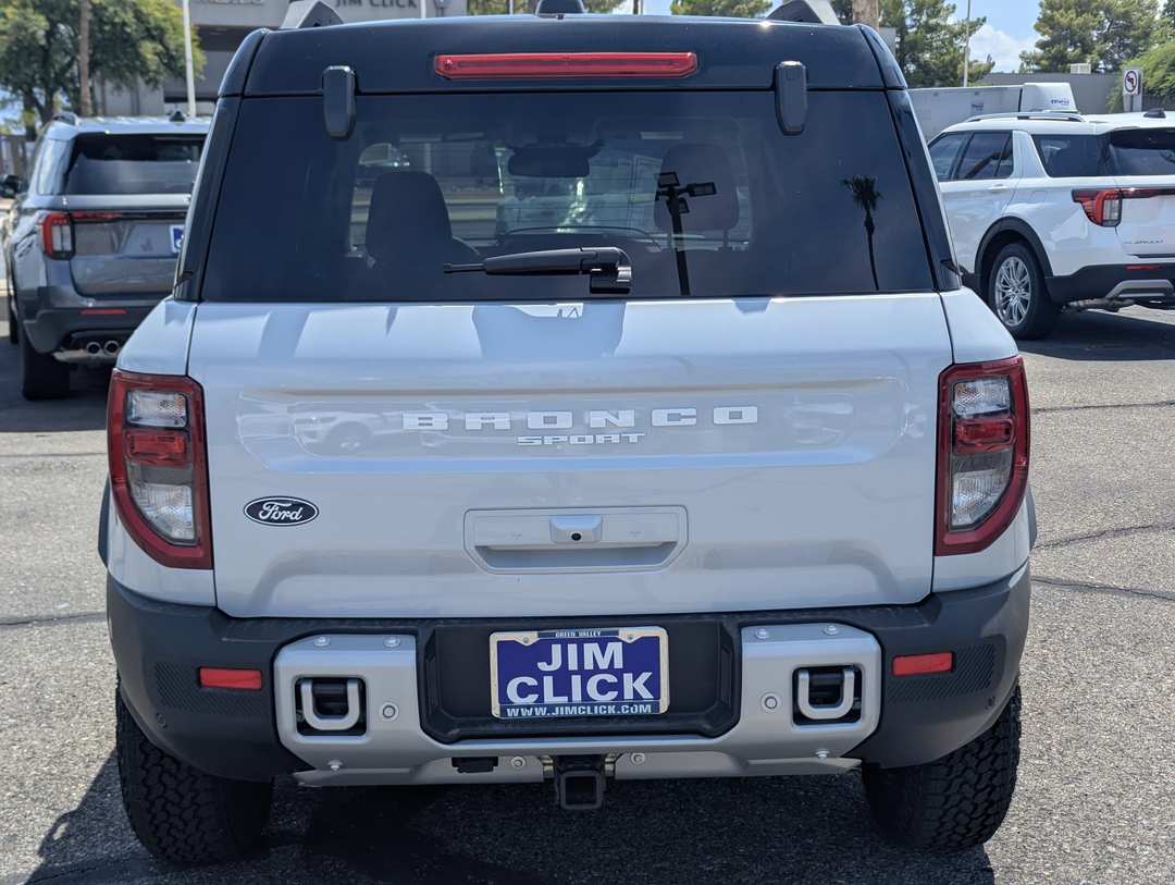 2026 Ford Bronco Sport Badlands - Image 3