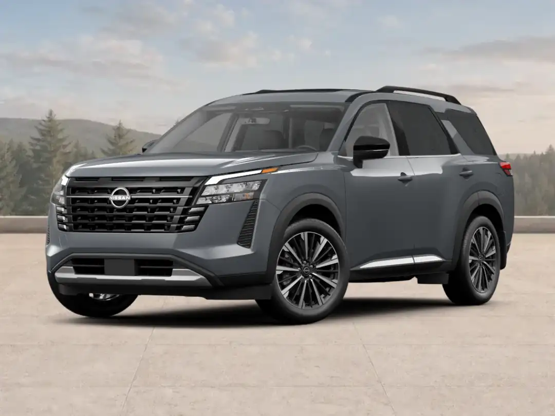 2026 Nissan Pathfinder Platinum - Image 3