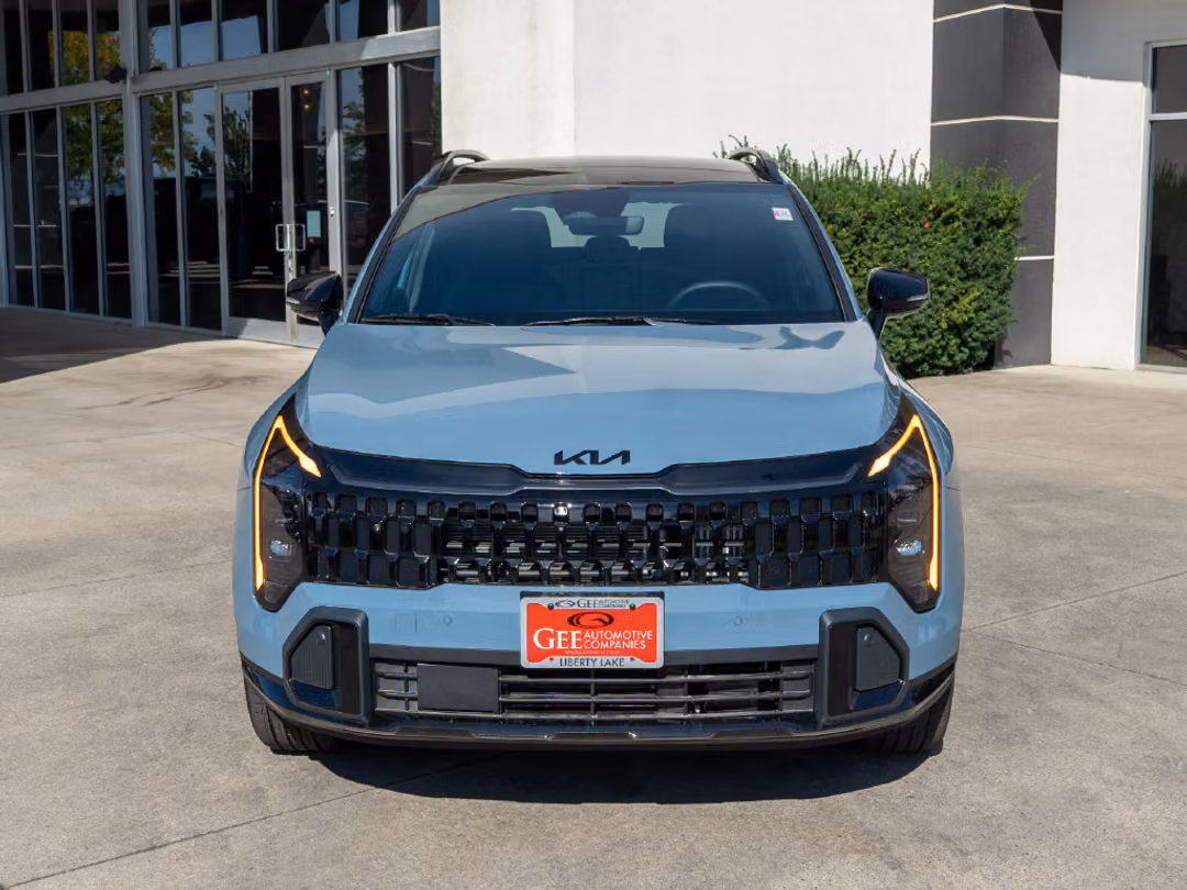 2027 Kia Sportage Hybrid XLine - Image 2