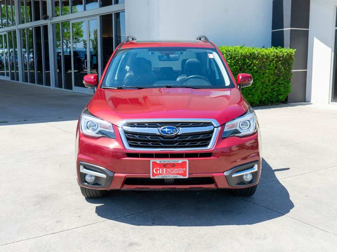 2018 Subaru Forester 2.5i Touring - Image 2