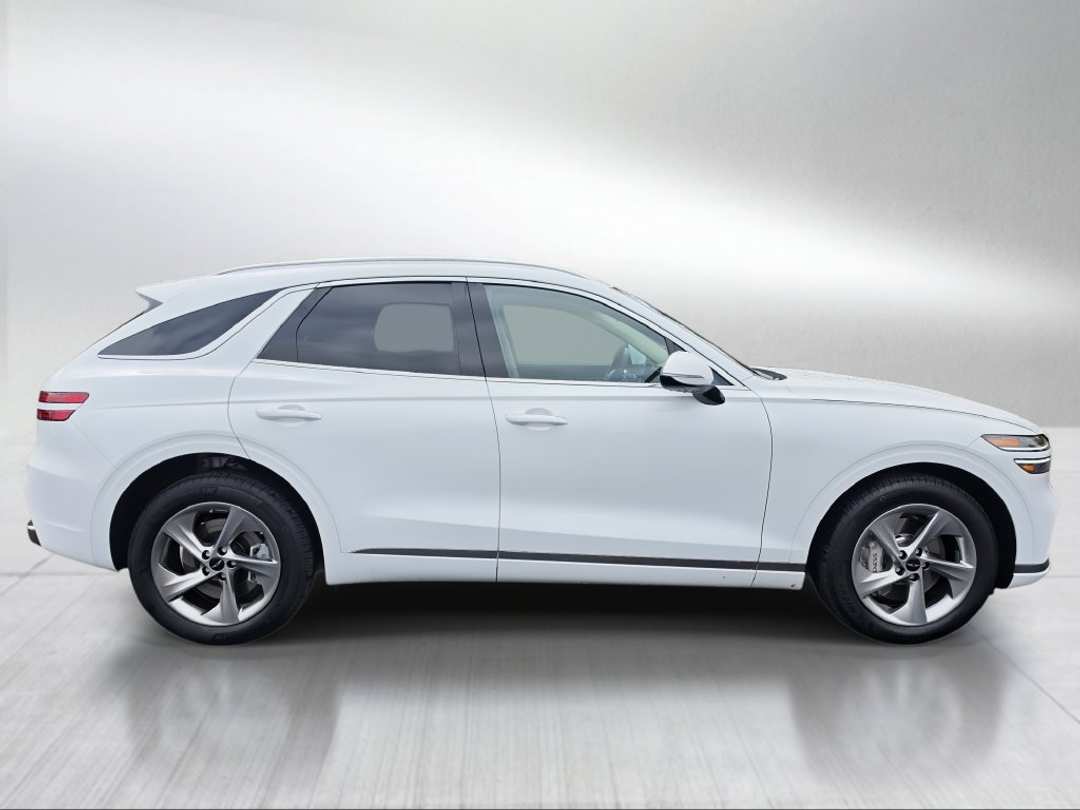 2026 Genesis Gv70 2.5T - Image 3