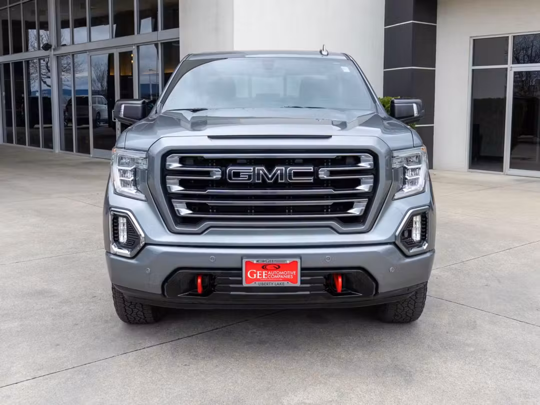 2020 GMC Sierra 1500 AT4 - Image 2
