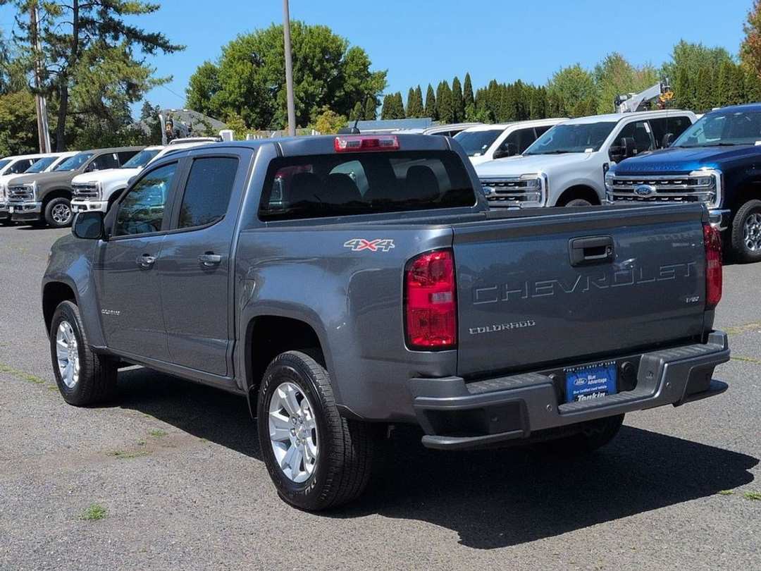 2022 Chevrolet Colorado LT - Image 3