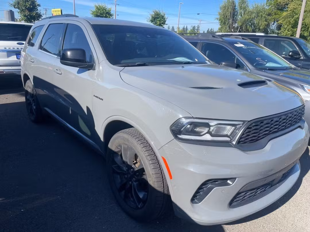 2023 Dodge Durango Orange Sport - Image 3