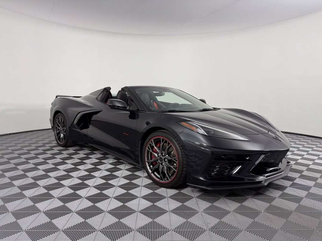 2023 Chevrolet Corvette Stingray - Image 2