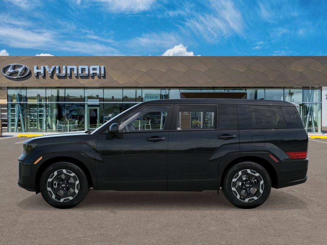2027 Hyundai Santa Fe SE - Image 3