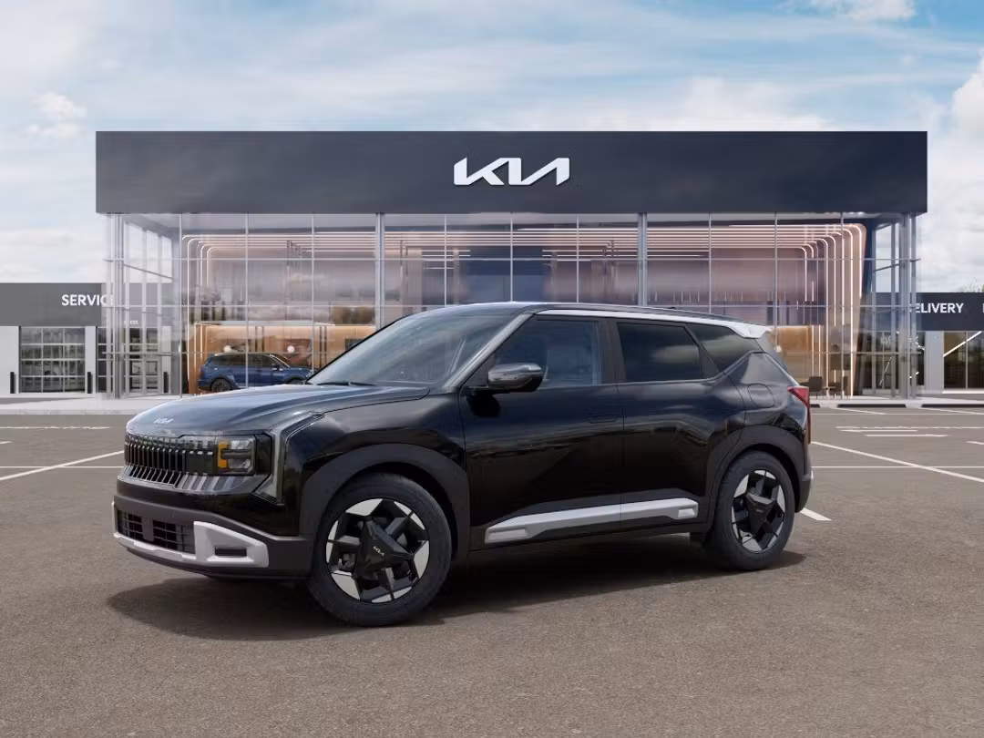 2027 Kia Seltos S - Image 3