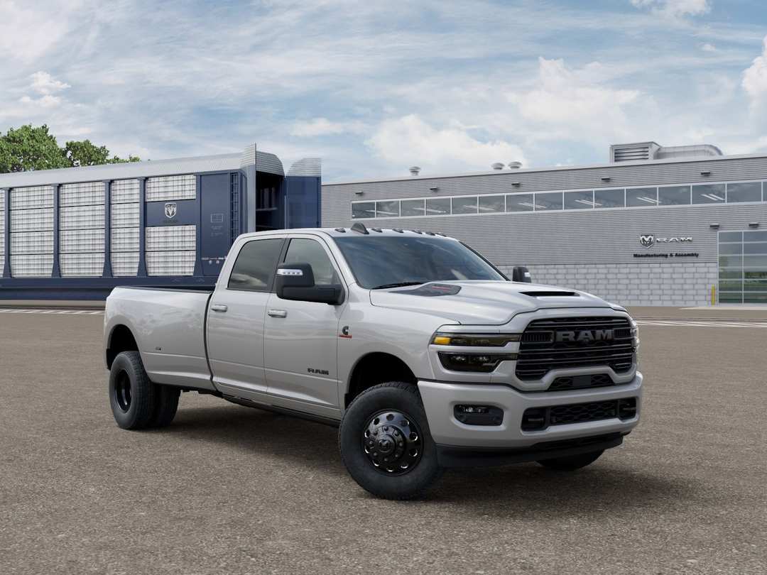2026 Ram 3500 Laramie - Image 3