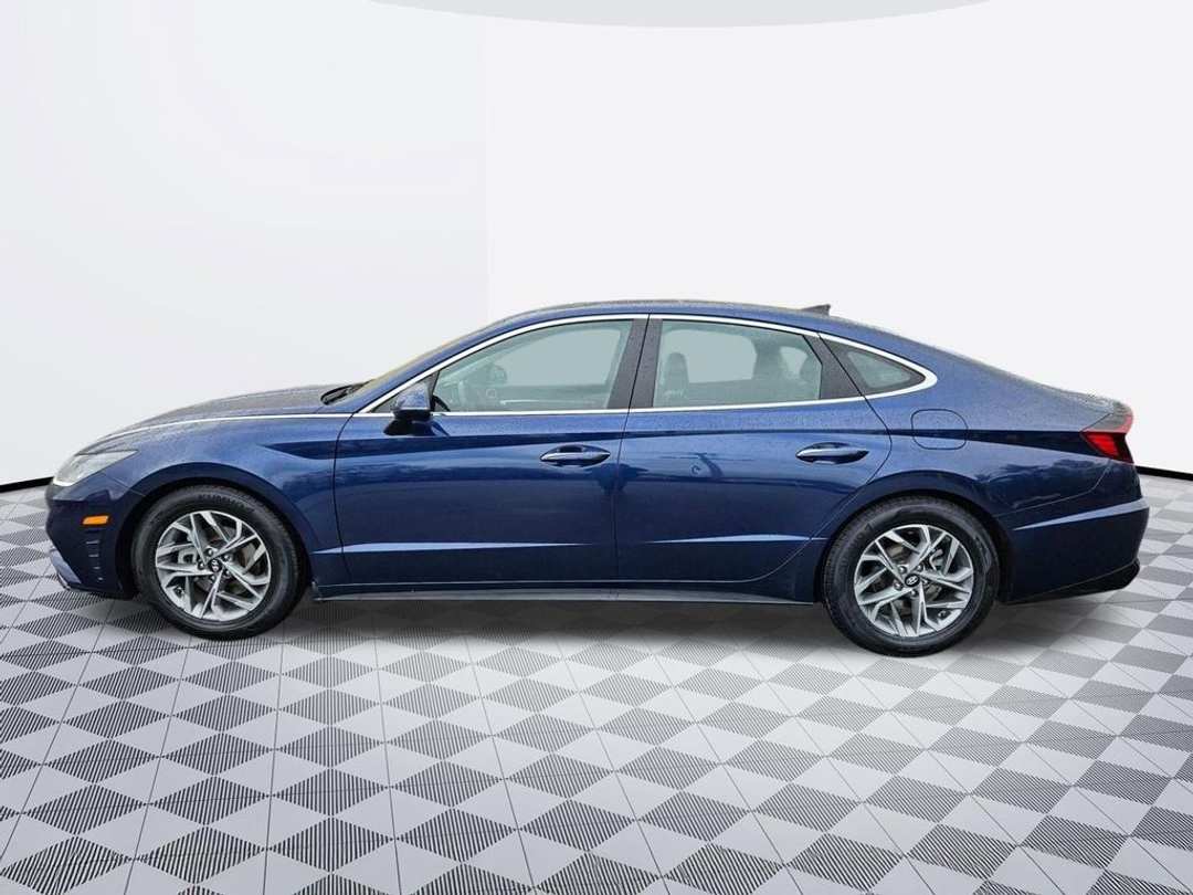 2020 Hyundai Sonata SEL - Image 3
