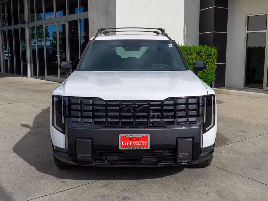 2027 Kia Telluride Hybrid XLine SX - Image 2
