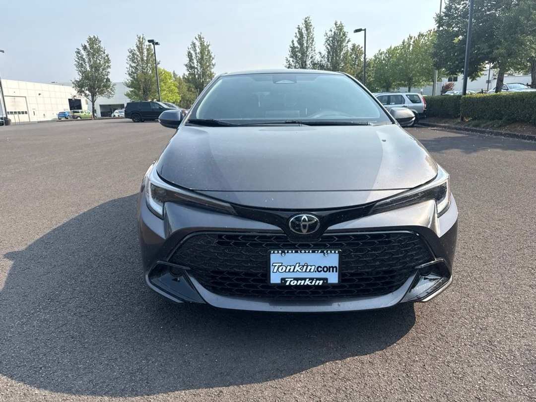 2023 Toyota Corolla SE - Image 2