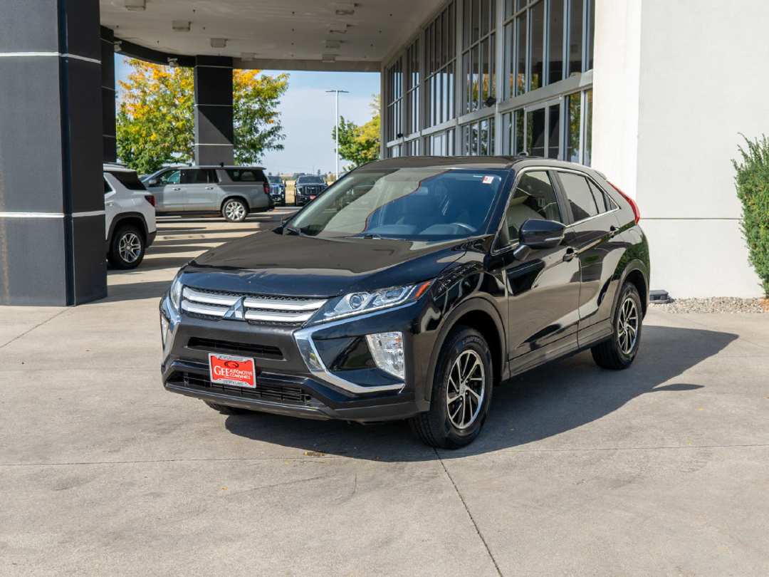 2020 Mitsubishi Eclipse Cross ES - Image 3