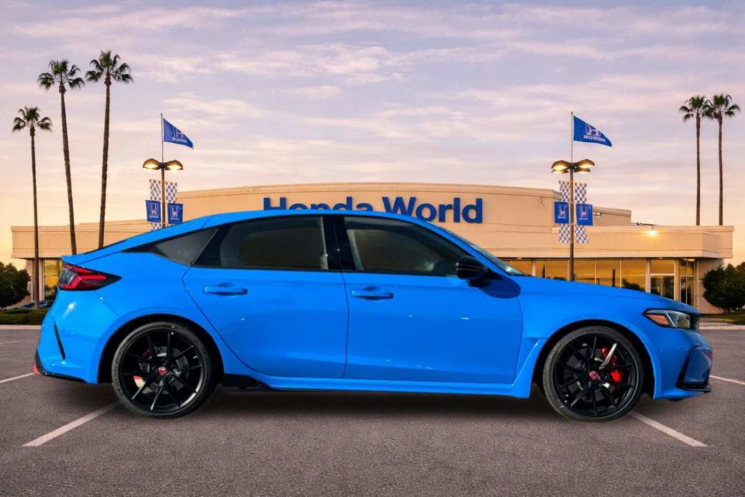2026 Honda Civic Type R - Image 3
