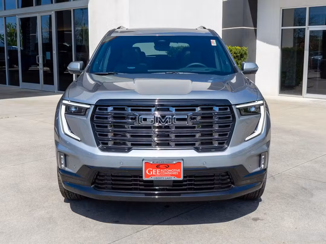 2026 GMC Acadia Denali Ultimate - Image 2