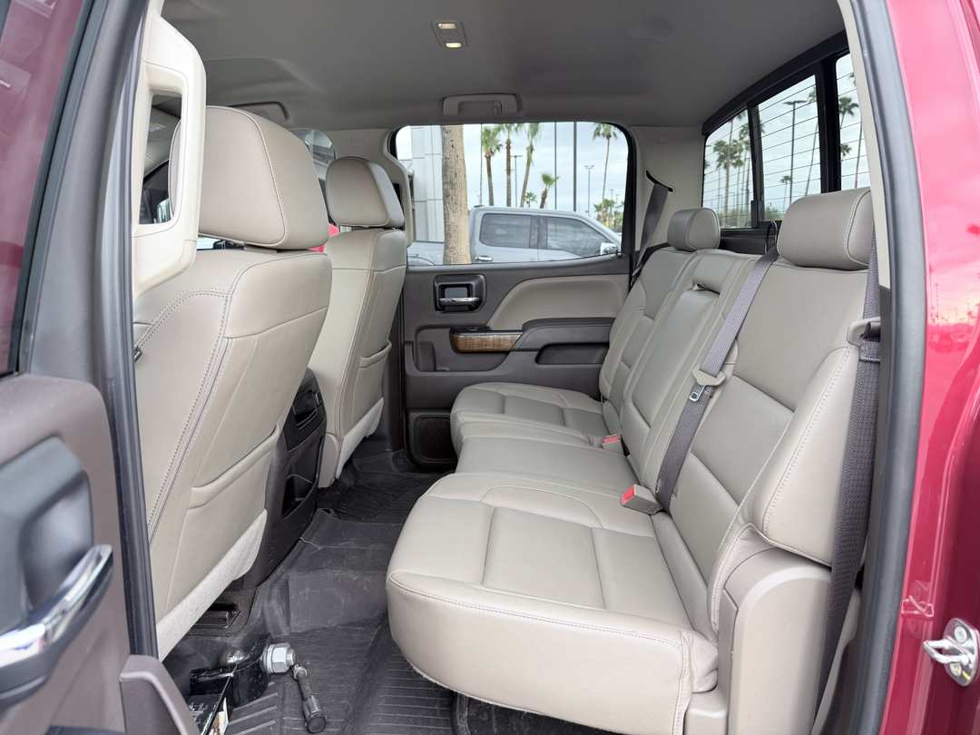 2018 GMC Sierra 2500Hd SLT - Image 3