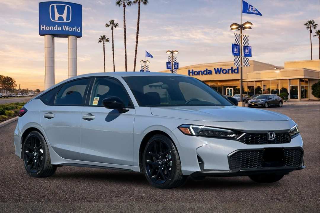 2026 Honda Civic Sport - Image 2