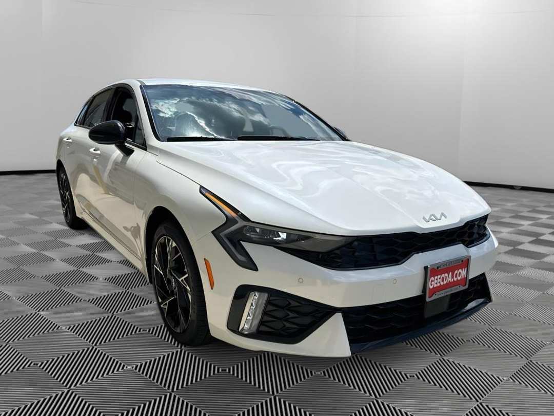 2026 Kia K5 GTLine - Image 3