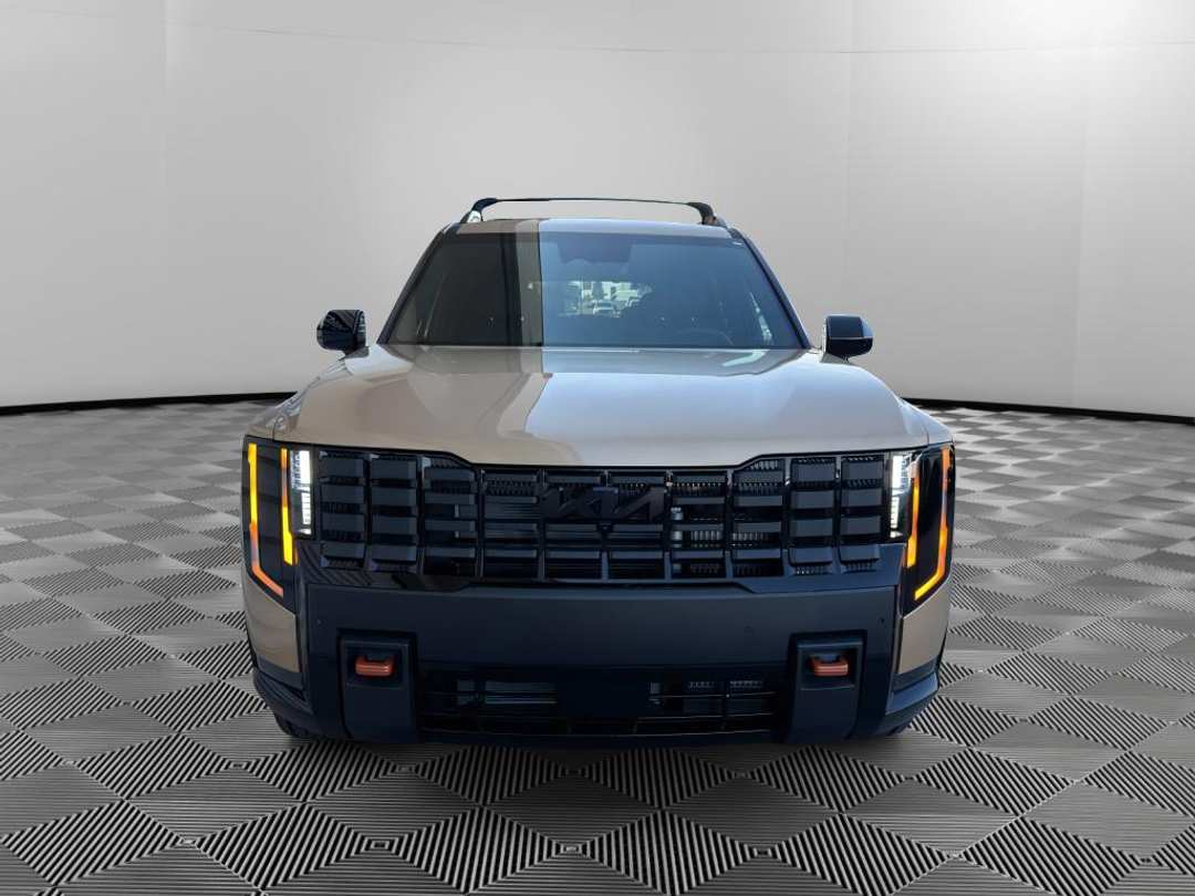 2027 Kia Telluride XPro SXPrestige - Image 2