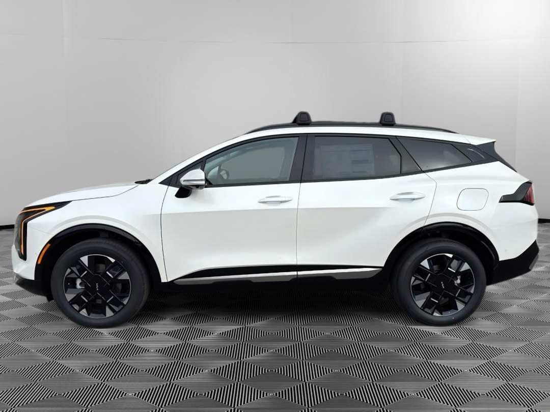 2026 Kia Sportage Hybrid SXPrestige - Image 2