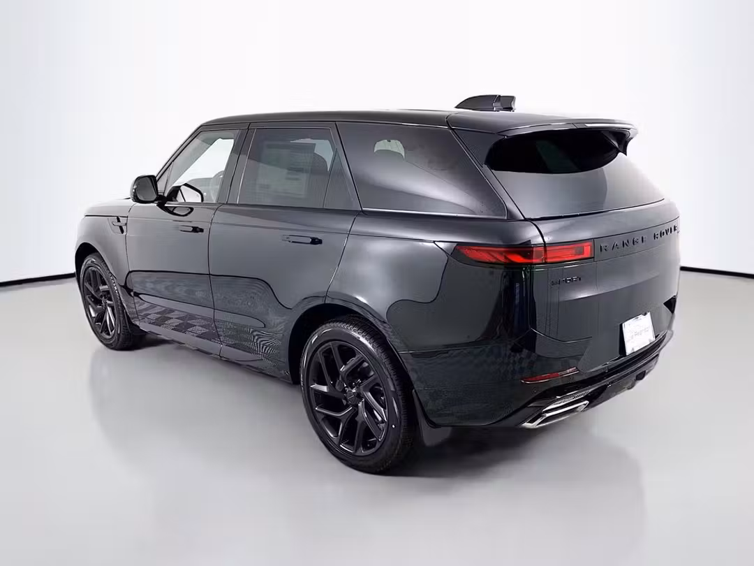 2026 Land Rover Range Rover Sport Dynamic SE - Image 3