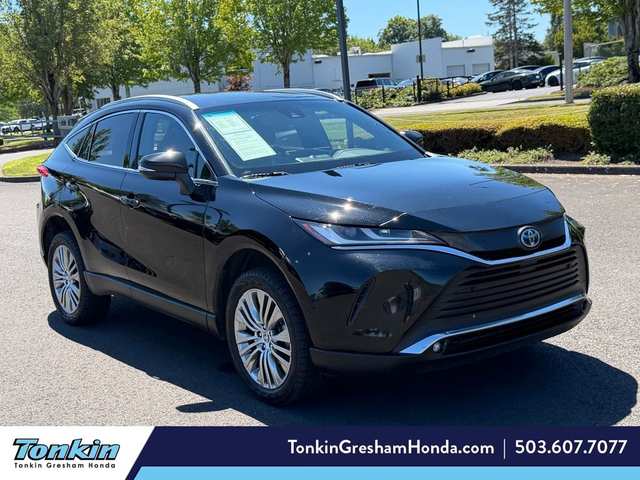 2023 Toyota Venza XLE
