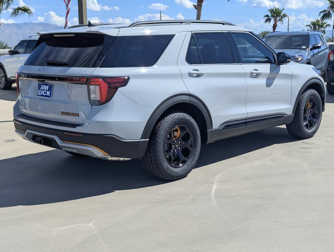 2027 Ford Explorer Tremor - Image 2