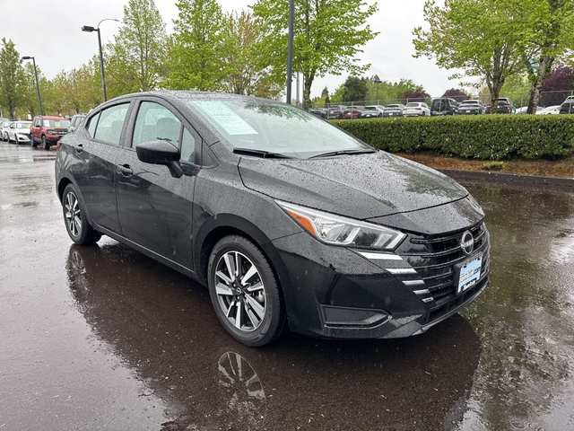 2024 Nissan Versa 1.6 SV