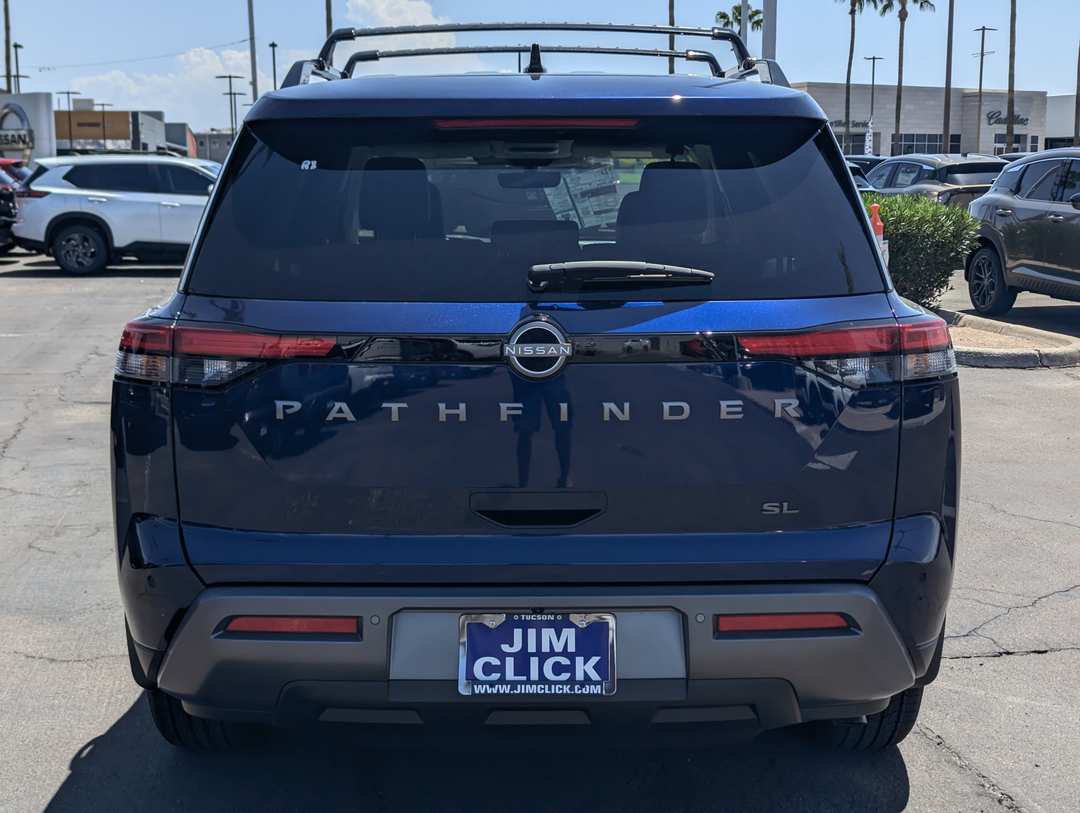 2026 Nissan Pathfinder SL - Image 3